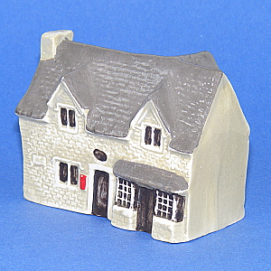 Image of Mudlen End Studio model No 40 Cotswold Post Office